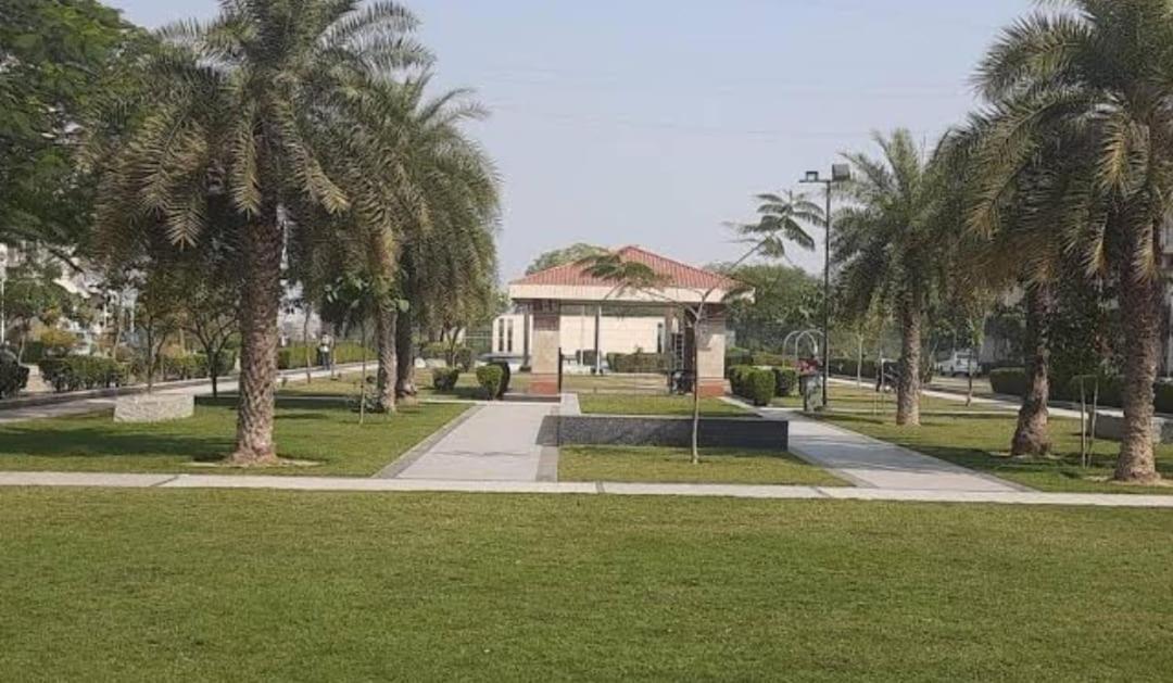 Dubey Homestay - 500 Meter From Temple Vrindāvan Extérieur photo